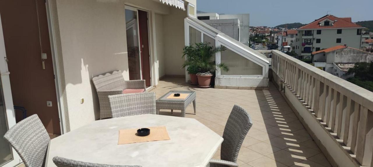 Apartment Happy Basset Terrace *